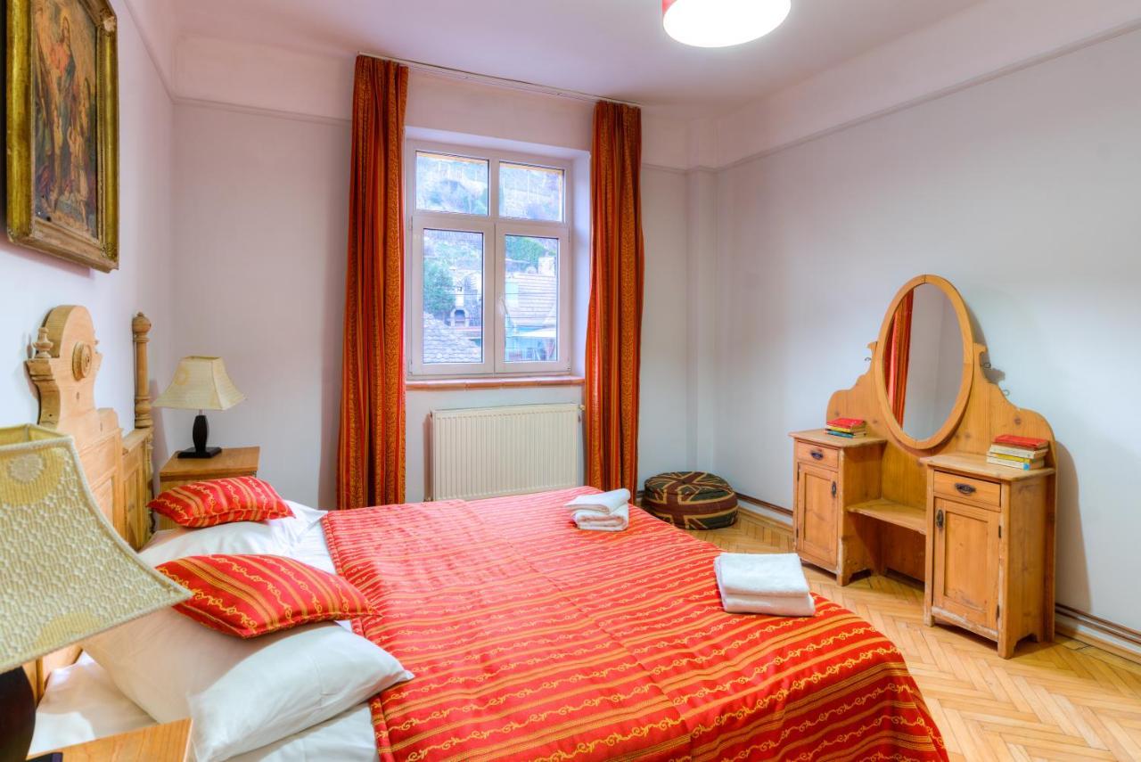 House Of Dragons Apartments Sighisoara Ngoại thất bức ảnh