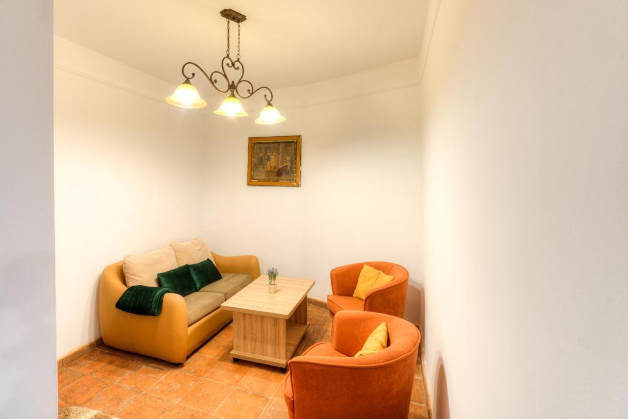 House Of Dragons Apartments Sighisoara Ngoại thất bức ảnh