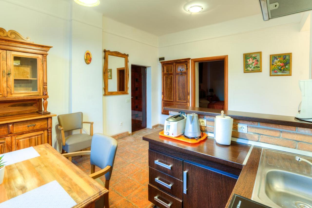House Of Dragons Apartments Sighisoara Ngoại thất bức ảnh