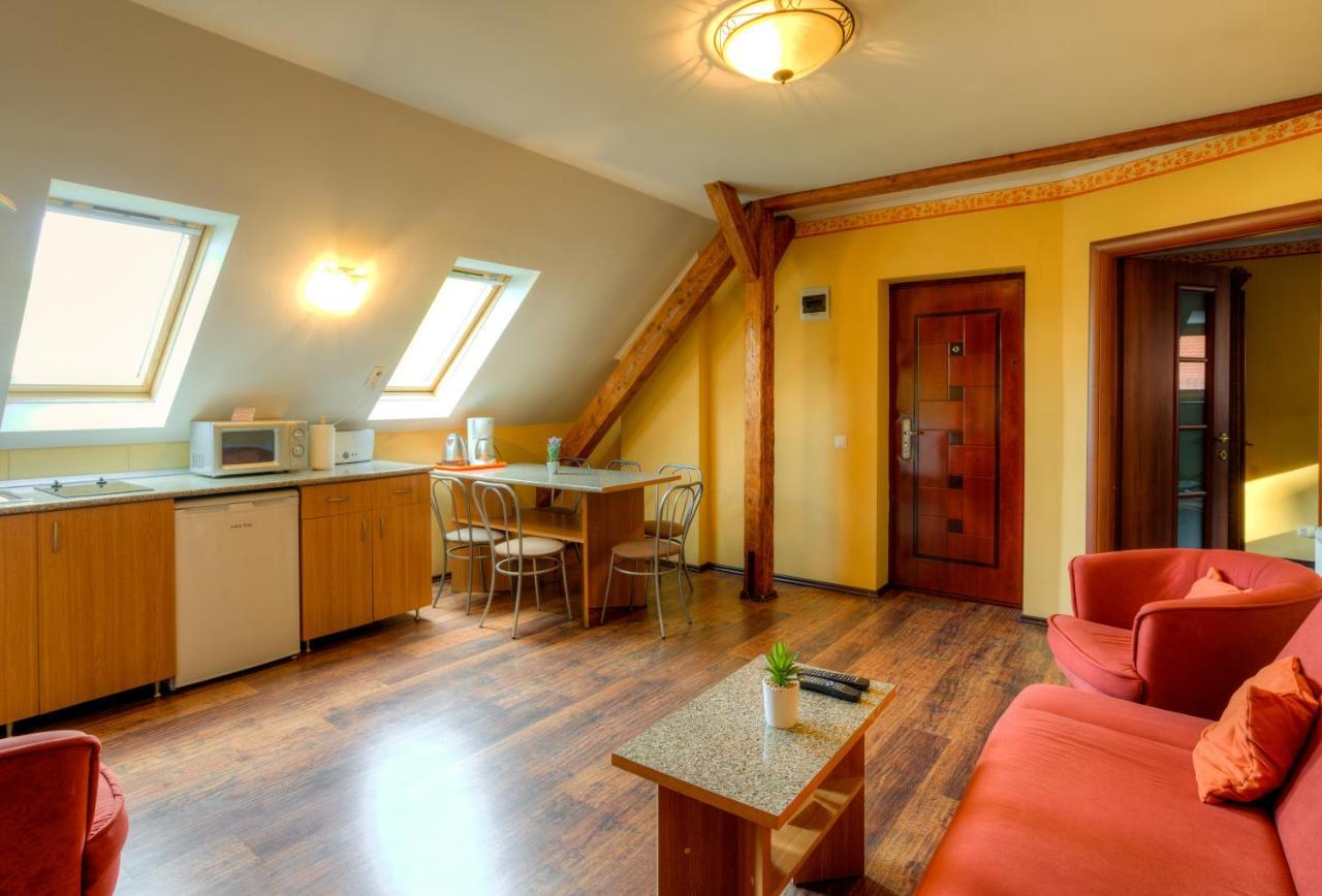 House Of Dragons Apartments Sighisoara Ngoại thất bức ảnh