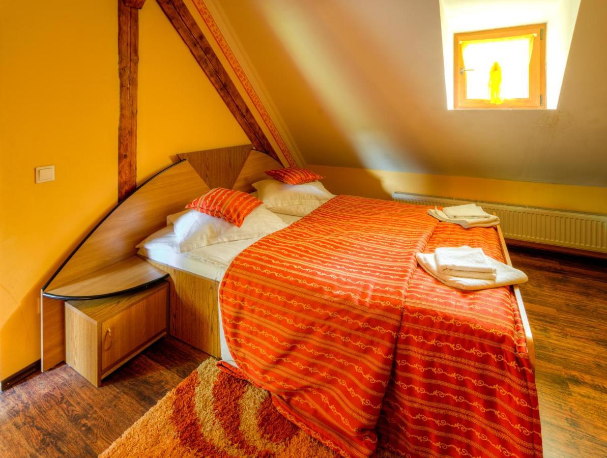 House Of Dragons Apartments Sighisoara Ngoại thất bức ảnh