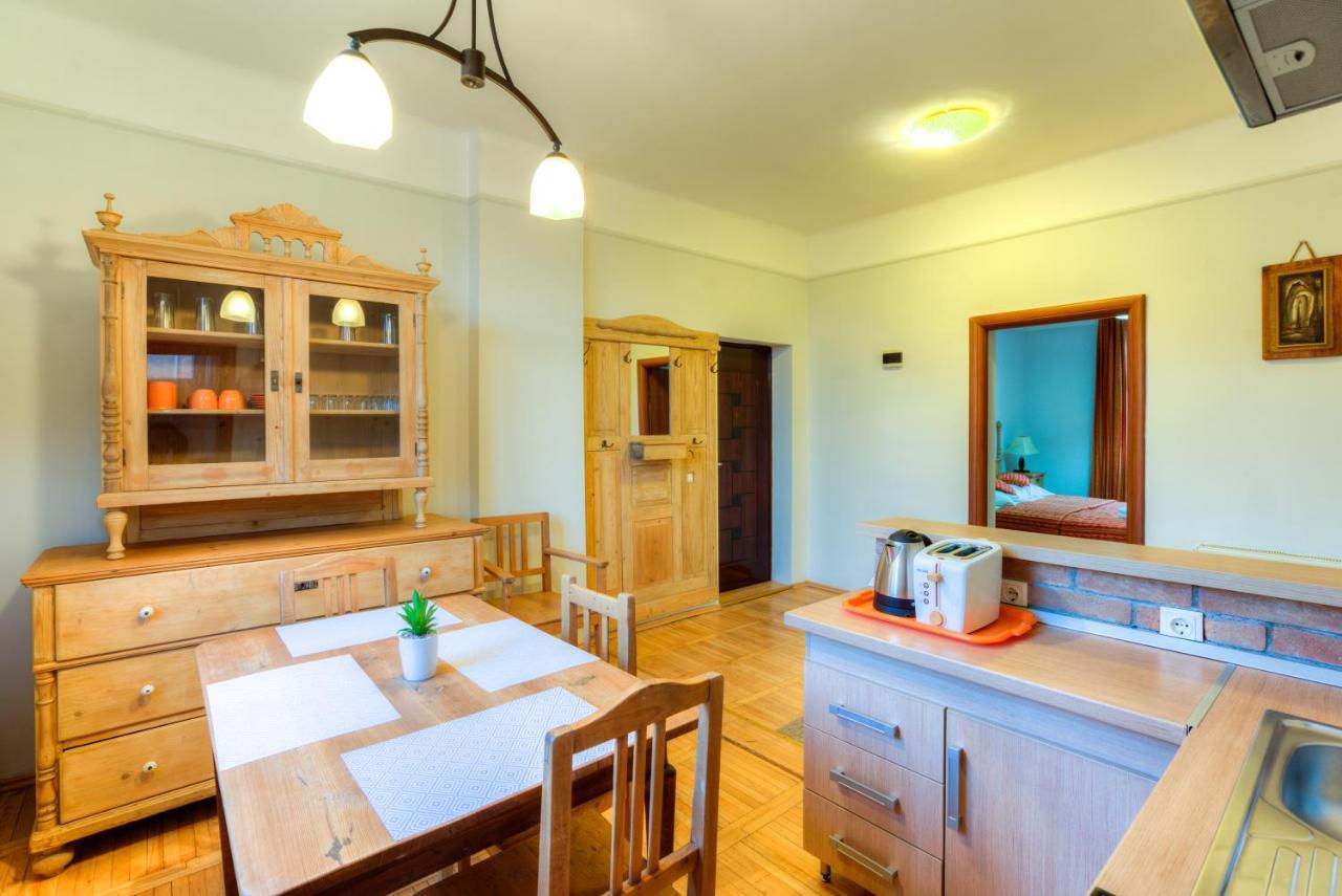 House Of Dragons Apartments Sighisoara Ngoại thất bức ảnh